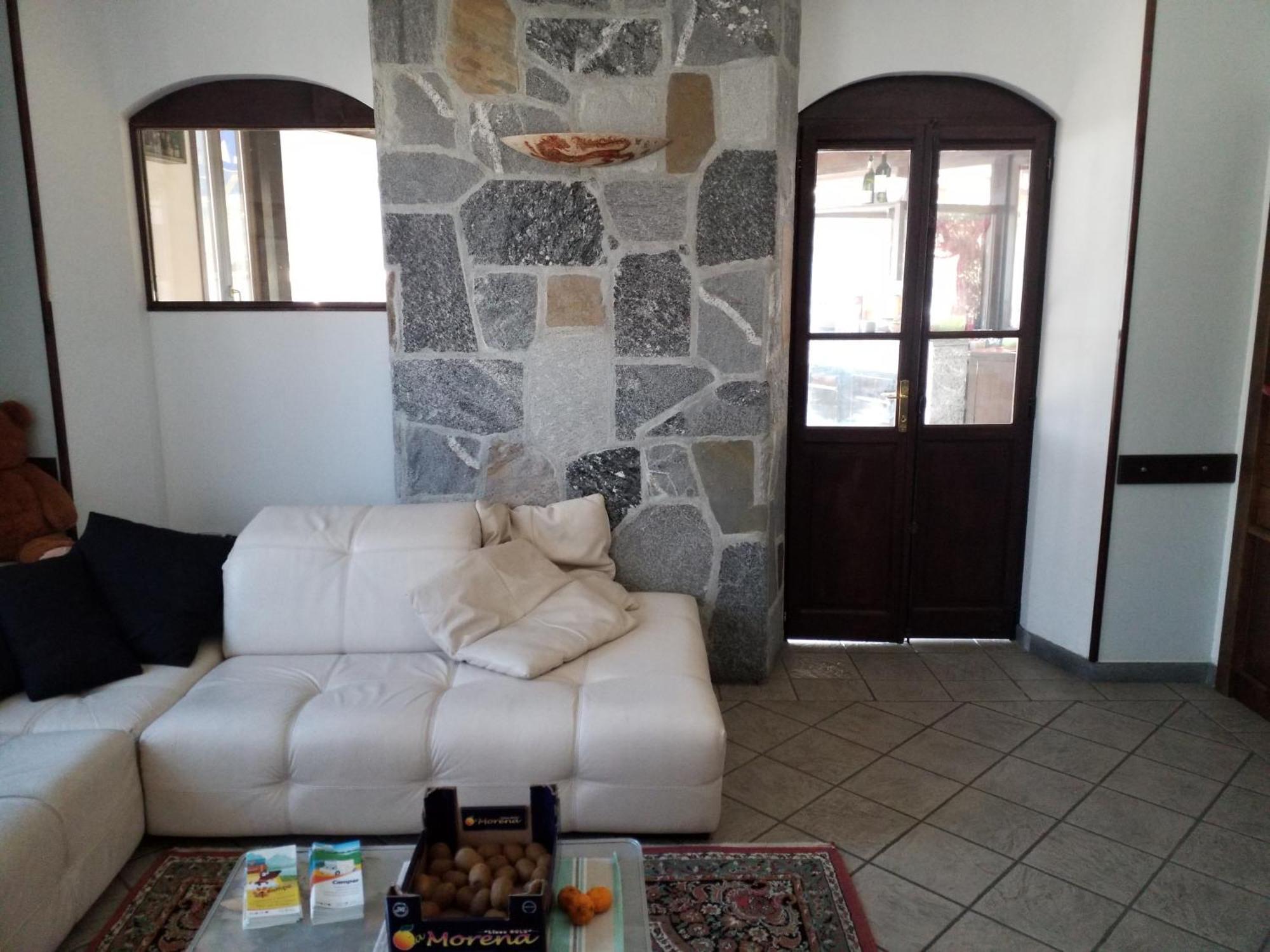 Casa Nunzia Bed and Breakfast Domodossola Exteriör bild